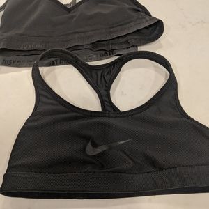 Set of 3 Nike sport bras - size S
